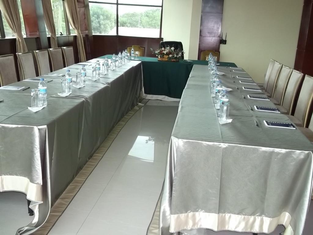 Greenlight Hotel Dar es Salaam Exterior foto